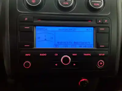 Recambio de automóvil de segunda mano de sistema audio / radio cd para volkswagen touran (1t1) advance referencias oem iam 1k0035191e 1k0035191dx / 1k0035191d 7612002076 / 1k0035191ex