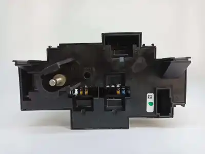 Second-hand car spare part fuse box unit for mercedes clase c (w205) lim. c 200 cgi (205.042) oem iam references a2229063701 2229063202 / 2229063701 a2229063202
