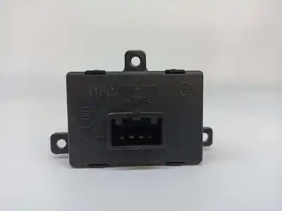 Second-hand car spare part multifunction display for ssangyong actyon 200 xdi oem iam references 8111031000  81110-31000