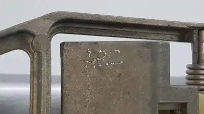 Автозапчасти б/у задняя левая наружная ручка за volkswagen touareg (7la, 7l6, 7l7) 2.5 r5 tdi ссылки oem iam 7l0839885a 7l6837205c / 7l6837205cgru 7l0839885b