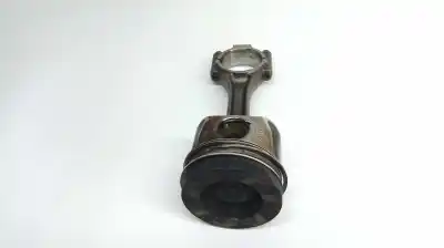 Автозапчастина б/у шатун для skoda superb combi (3t5) comfort посилання на oem iam 03l105401a  03l107065j