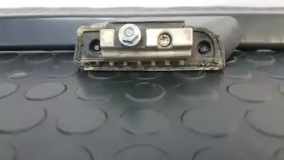 Peça sobressalente para automóvel em segunda mão barras do tejadilho por mercedes-benz clase c (w203) familiar c 200 t cdi (la) (203.207) referências oem iam a2038400124 / a2038400224 2038400124 / 2038400224 / 20389001937167 / 20389002937167 a20389001937167 / a20389002937167