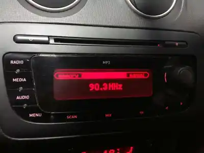 Автозапчастина б/у аудіо система / радіо cd для seat ibiza (6j5) stylance / style посилання на oem iam 6j0035153b  