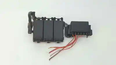 Автозапчасти б/у блок реле/предохранителей за volkswagen polo (9n3) advance ссылки oem iam 5z0937548c  