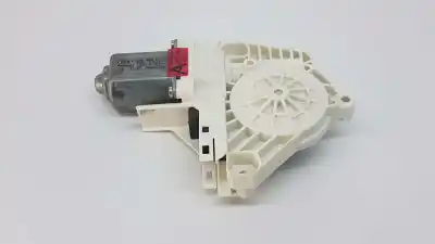 Автозапчастина б/у ДВИГ СКЛА ЗАДНЕ ЛІВО для AUDI Q3 (8UG)  Посилання на OEM IAM 8K0959811  