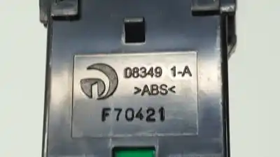 Автозапчастина б/у кнопка багажника для nissan x-trail (t32) 360 4x4 посилання на oem iam 252614cl0a 2610a f70421