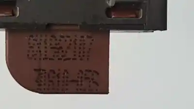 Peça sobressalente para automóvel em segunda mão interruptor de bloqueio das portas por audi a1 (8x) ambition referências oem iam 8x1962107  8x19621075pr Peça sobressalente para automóvel em segunda mão interruptor de bloqueio das portas por audi a1 (8x) ambition referências oem iam 8x1962107  8x19621075pr