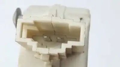 Автозапчасти б/у наружная крышка двигателя топливо за volkswagen passat variant (3c5) advance ссылки oem iam 3c0810773a  3c0810773