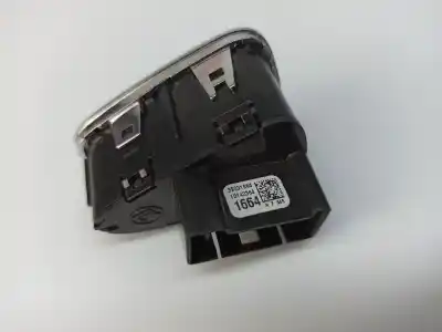 Second-hand car spare part switch for opel corsa e selective oem iam references 39031664  10142364