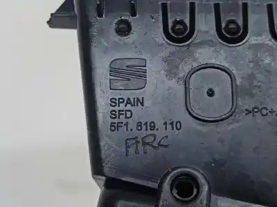 Recambio de automóvil de segunda mano de aireador delantero central para seat leon (5f1) reference referencias oem iam 5f1819110  