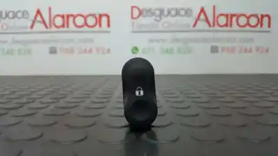 Peça sobressalente para automóvel em segunda mão interruptor de bloqueio das portas por dacia duster laureate 4x2 referências oem iam 8200870250