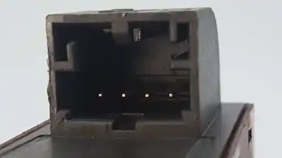 Second-hand car spare part tailgate button for audi q3 (8ug) sport edition oem iam references 4h0959831a 4h0959831b5pr / 8u1959829a 4h0959831a5pr / 8u1959829a6ps