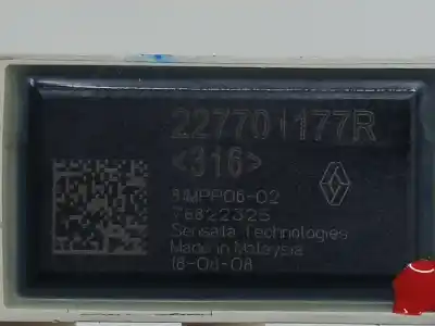 Peça sobressalente para automóvel em segunda mão sensor de pressão por dacia sandero stepway comfort referências oem iam 227701177r  