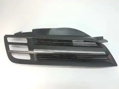 Second-hand car spare part right bumper grille for nissan micra (k12e) acenta oem iam references 62320ax600