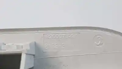 Second-hand car spare part interior light for dacia duster laureate 4x2 oem iam references 8200073231  