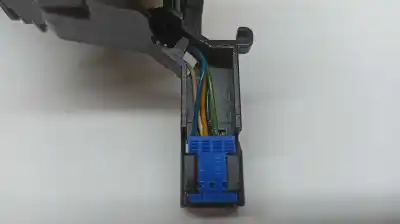 Pezzo di ricambio per auto di seconda mano comando pulito per seat altea (5p1) reference riferimenti oem iam 1k0953519 1k0953519h9b9 1k0953519h