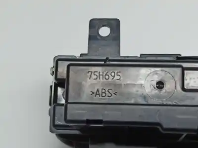 Pièce détachée automobile d'occasion commande de climatisation / chauffage pour toyota auris active références oem iam 5590002c60  