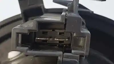 Peça sobressalente para automóvel em segunda mão motor de sofagem por peugeot 208 (p2) active pack referências oem iam 9833380480  