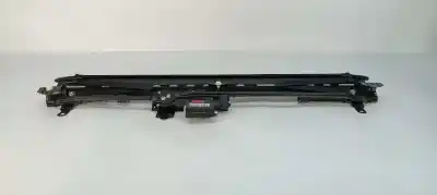 Автозапчастина б/у задня щитка для lexus is 300h посилання на oem iam 6435053020