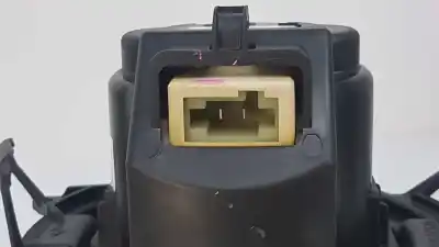 Peça sobressalente para automóvel em segunda mão motor de sofagem por renault clio iv business referências oem iam 272101170r  