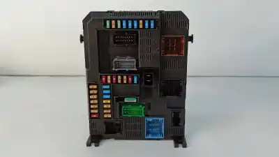 Peça sobressalente para automóvel em segunda mão caixa de fusíveis e relés por peugeot 2008 (--.2013->) style referências oem iam 9819850080