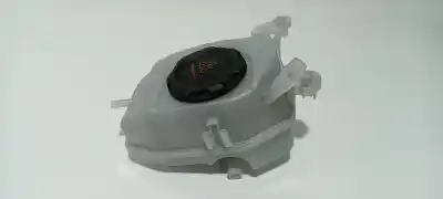 Автозапчастина б/у розширення депозит для skoda kamiq (nw4) active посилання на oem iam 2q0121407d  