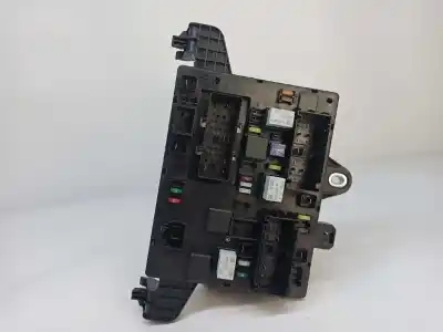 Автозапчасти б/у блок реле/предохранителей за opel zafira (c) selective start/stop ссылки oem iam 365927271 1110306aa 39132479