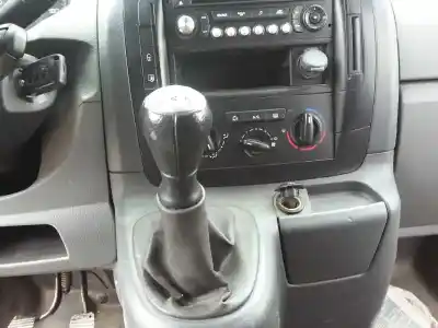 Pièce détachée automobile d'occasion pommeau de levier de vitesses pour peugeot expert kasten furg. références oem iam   