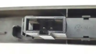 Автозапчастина б/у окрашувальник задніх ліхтарів для volkswagen passat variant (3c5) advance посилання на oem iam 3c0858069m 3c0858069ae3h5 3c0858069ae