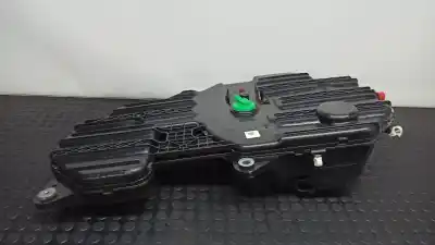 Second-hand car spare part adblue tank for renault megane iv berlina 5p 1.5 blue dci d fap oem iam references 172a25268r 208s39875r 172a28948r 