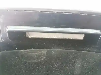 Автозапчастина б/у окрашувальник задніх ліхтарів для audi a8 (4e2) 4.2 tdi quattro посилання на oem iam 4e1858601b 31283840000 312830100