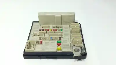 Peça sobressalente para automóvel em segunda mão caixa de fusíveis e relés por renault kangoo (f/kc0) authentique referências oem iam 8200451902  7698628895