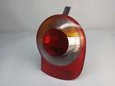 Second-hand car spare part right tailgate light for renault modus confort dynamique oem iam references 8200212204  62457 / 8200538785