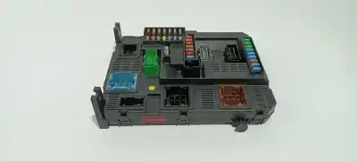 Peça sobressalente para automóvel em segunda mão caixa de fusíveis e relés por peugeot 208 access referências oem iam 9678355880