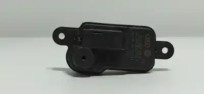 Pezzo di ricambio per auto di seconda mano carburante coperchio esterno motore per audi a1 (8x) ambition riferimenti oem iam 8v0862153a  8v0862153b