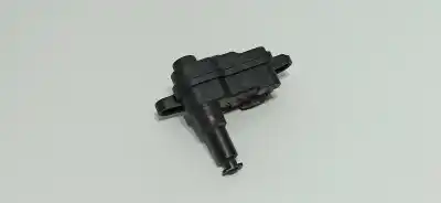 Pezzo di ricambio per auto di seconda mano carburante coperchio esterno motore per audi a1 (8x) ambition riferimenti oem iam 8v0862153a  8v0862153b