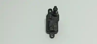 Pezzo di ricambio per auto di seconda mano carburante coperchio esterno motore per audi a1 (8x) ambition riferimenti oem iam 8v0862153a  8v0862153b