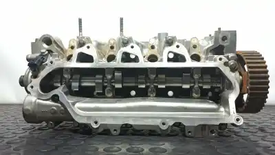 Pièce détachée automobile d'occasion culasse du moteur pour nissan qashqai 1.5 dci références oem iam 110426296r 1104100q4h 