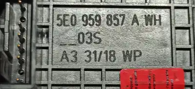 Second-hand car spare part left front power window switch for skoda fabia active oem iam references 5e0959857a  5e0959857awhs