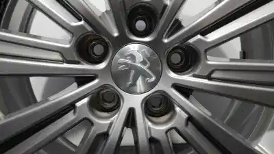 Pièce détachée automobile d'occasion jante pour peugeot 308 allure références oem iam 9815189077  98151890vx