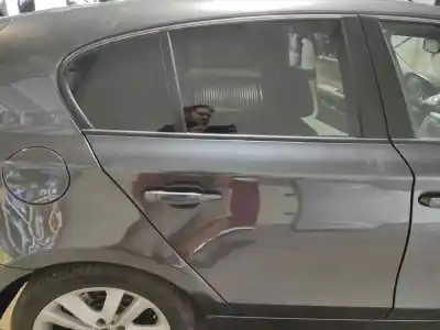 Peça sobressalente para automóvel em segunda mão porta do automóvel traseira direita por bmw serie 1 berlina (e81/e87) 118d referências oem iam 41527191018