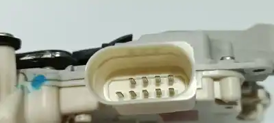 Автозапчасти б/у замок задней левой двери за audi q7 (4l) 3.0 v6 24v tdi ссылки oem iam 3c4839015c  