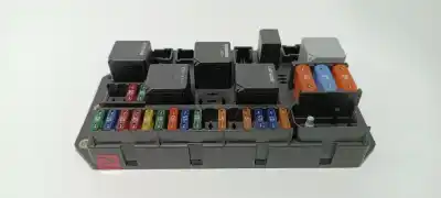 Second-hand car spare part fuse box unit for land rover range rover (lm) v8 td vogue oem iam references bh4214n030aa lr023357 519392203 / bh42-14n030-aa