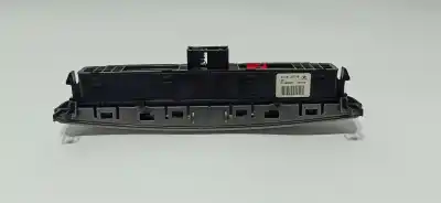 Second-hand car spare part hazard warning lights for peugeot 308 confort oem iam references 9659215177  03069010