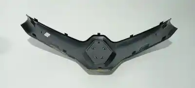 Автозапчастина б/у передня решіта для renault twizy intens посилання на oem iam 623103490r  623102417r