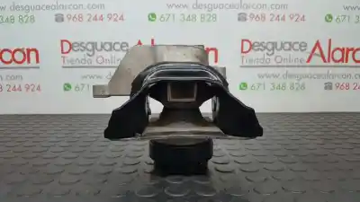 Second-hand car spare part right engine support for renault twingo dynamique oem iam references 8200410267  