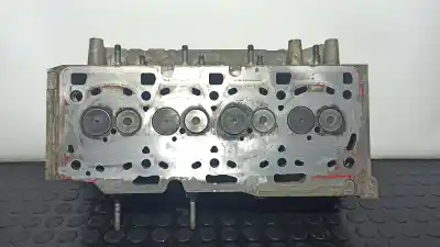 Pièce détachée automobile d'occasion culasse du moteur pour renault clio iii expression références oem iam 8201612164 110421067r 110418343r