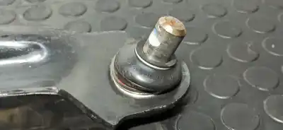 Pezzo di ricambio per auto di seconda mano braccio sospensione inferiore anteriore destro per renault captur zen riferimenti oem iam 545041327r  545045476r