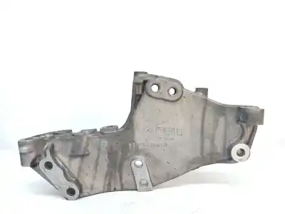 Second-hand car spare part engine support for renault trafic combi (ab 4.01) generation expression combi corto oem iam references 8200399938  