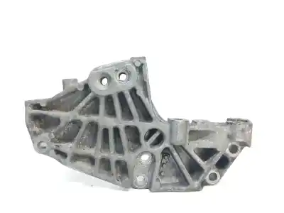Second-hand car spare part engine support for renault trafic combi (ab 4.01) generation expression combi corto oem iam references 8200399938  
